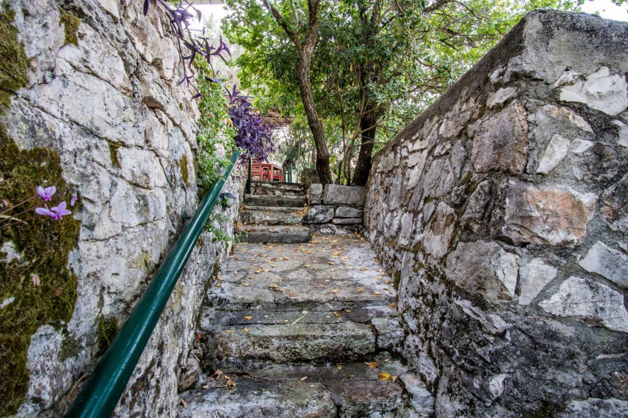 Almond Trees Cottage Divarata Dış mekan fotoğraf